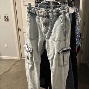 Aeropostale cargo jeans size 2